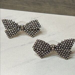 J.Crew Pave Bow Crystal Earrings #763. Gold tone Post type